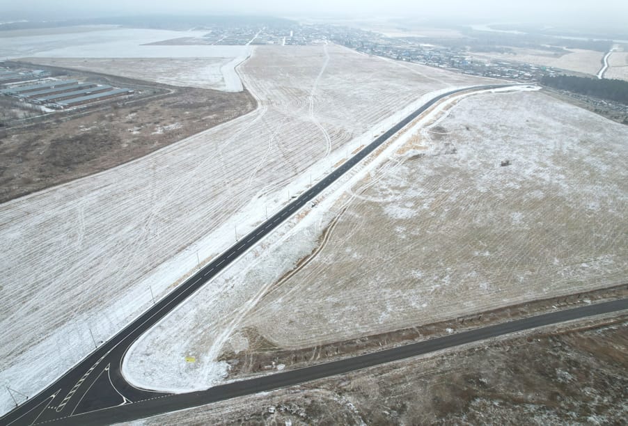 Иркутская область: в деревне Зуй Ангарского округа завершено строительство дороги, которую ждали много лет